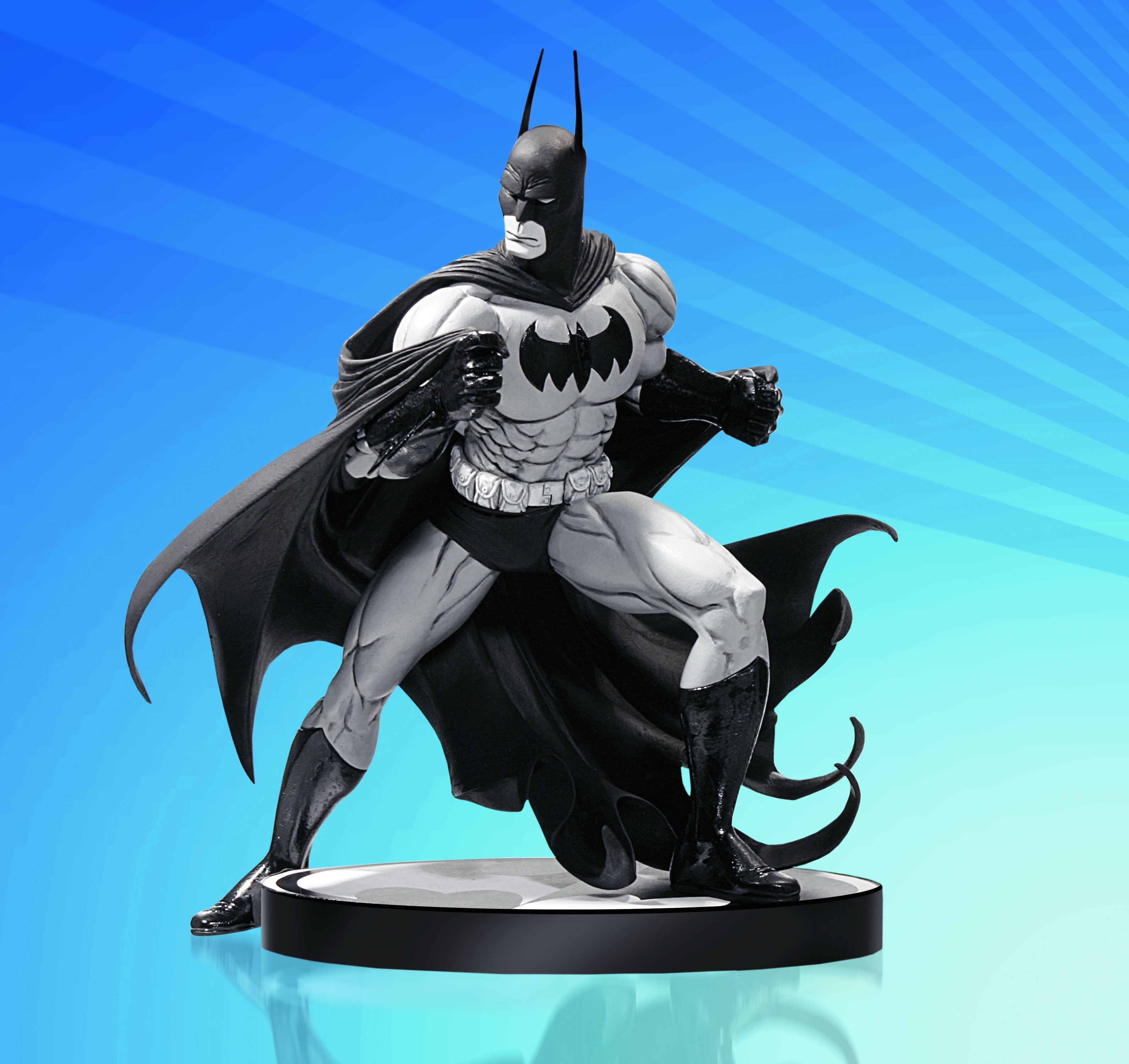 White batman. Статуя Бэтмена. Девил Бэтмен. Бэтмен черный рыцарь. Batman Black and White Statue.